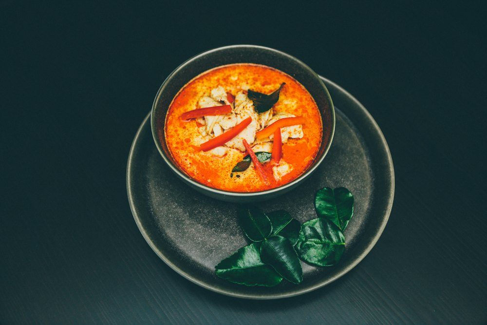 Amok Trey – gedämpftes Fischfilet in Kokos-Curry